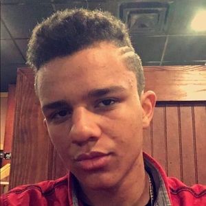 Meet your Posher, Khalil